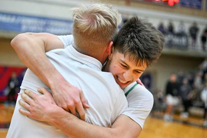 a Summit Wilsonville 5A Oregon boys basketball final 2024 Leon Neuschwander 58